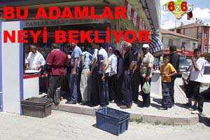 BU ADAMLAR NEYİ BEKLİYOR