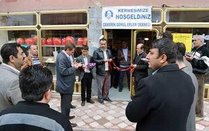 ÇEKEREK GÖNÜL ERLERİ DERNEÐİ KERMESİNE YOÐUN İLGİ 