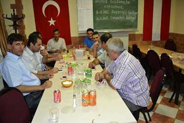 GURBETÇİ AKDAÐ’LILAR İFTARDA BULUŞTU