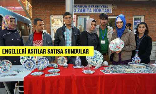 ENGELLİNİN YAPTIÐI ÇİNİLER SATIŞA ÇIKTI