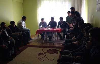 ÜLKÜCÜ GENÇLERİN EÐİTİM ZAMANI