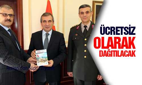 YILMAZ YENİ KİTABINI VALİ YAZICIYA TAKTİM ETTİ