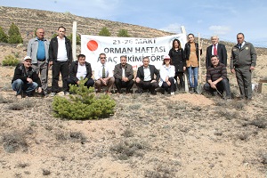 BÜ’de 4 Bin Fidan Toprakla Buluştu