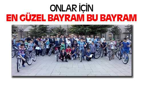 Beş Vakit Namazını Camide Kılan Öğrenciler Ödüllerine Kavuştu
