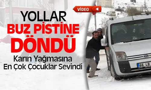 Karla Birlikte Sürücüler Zor Anlar Yaşadı